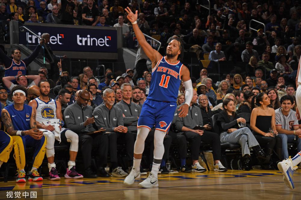 巨额奖金吸 巨额奖金吸