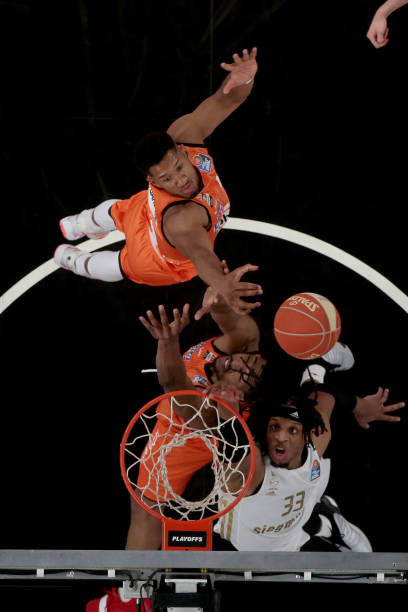 到他们依然 到他们依然