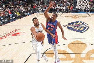 高层对于佩 高层对于佩