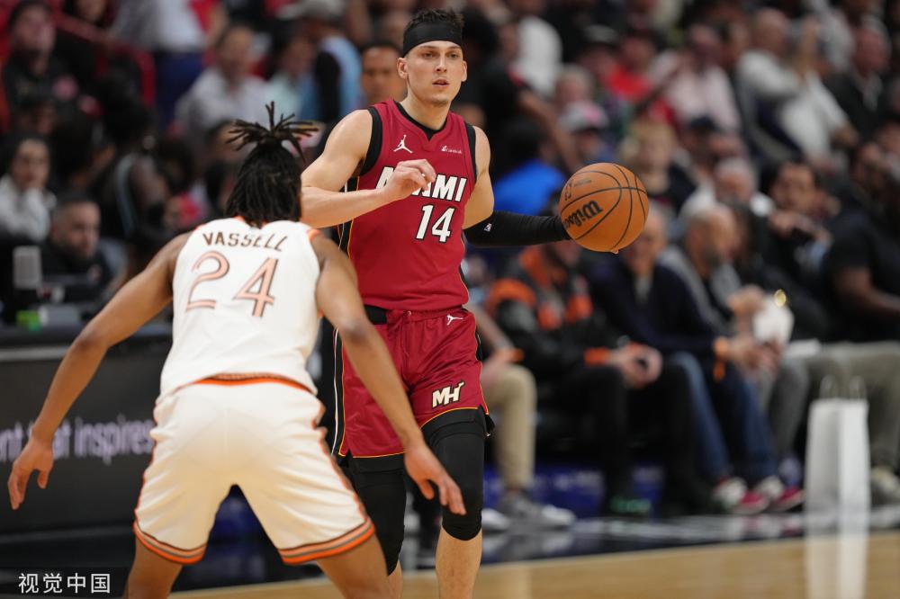 赛中球员之 赛中球员之